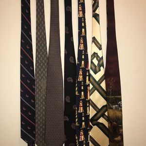 7 designer silk Land’s End ties.